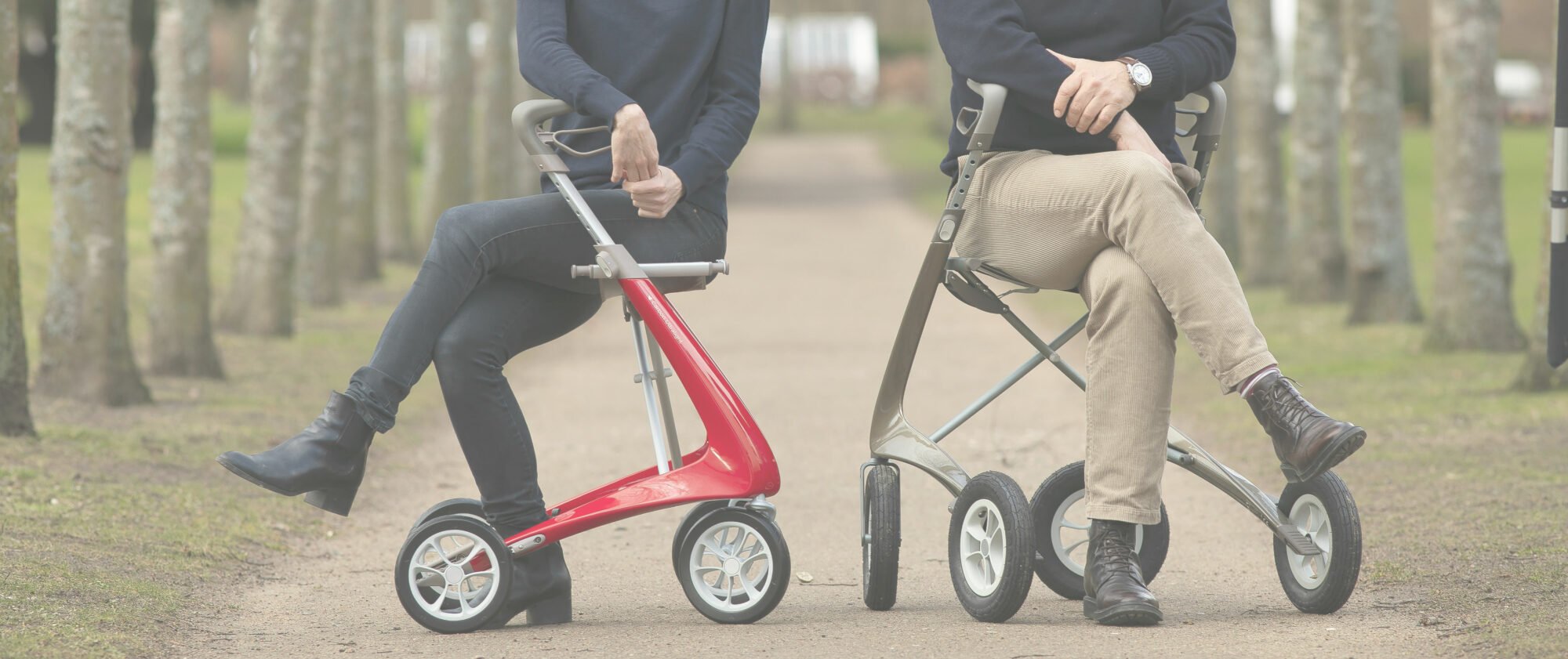 byACRE バイエーカー　歩行器　ストロベリーレッド byACRE バイエーカー 歩行器 ストロベリーレッド byACRE（バイ